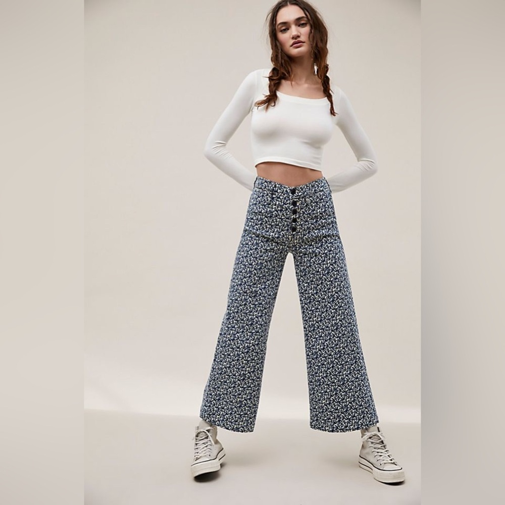 MOTHER The Pixie Sailor Ankle Found at Sea Anchor Button Fly Pants in Size 26